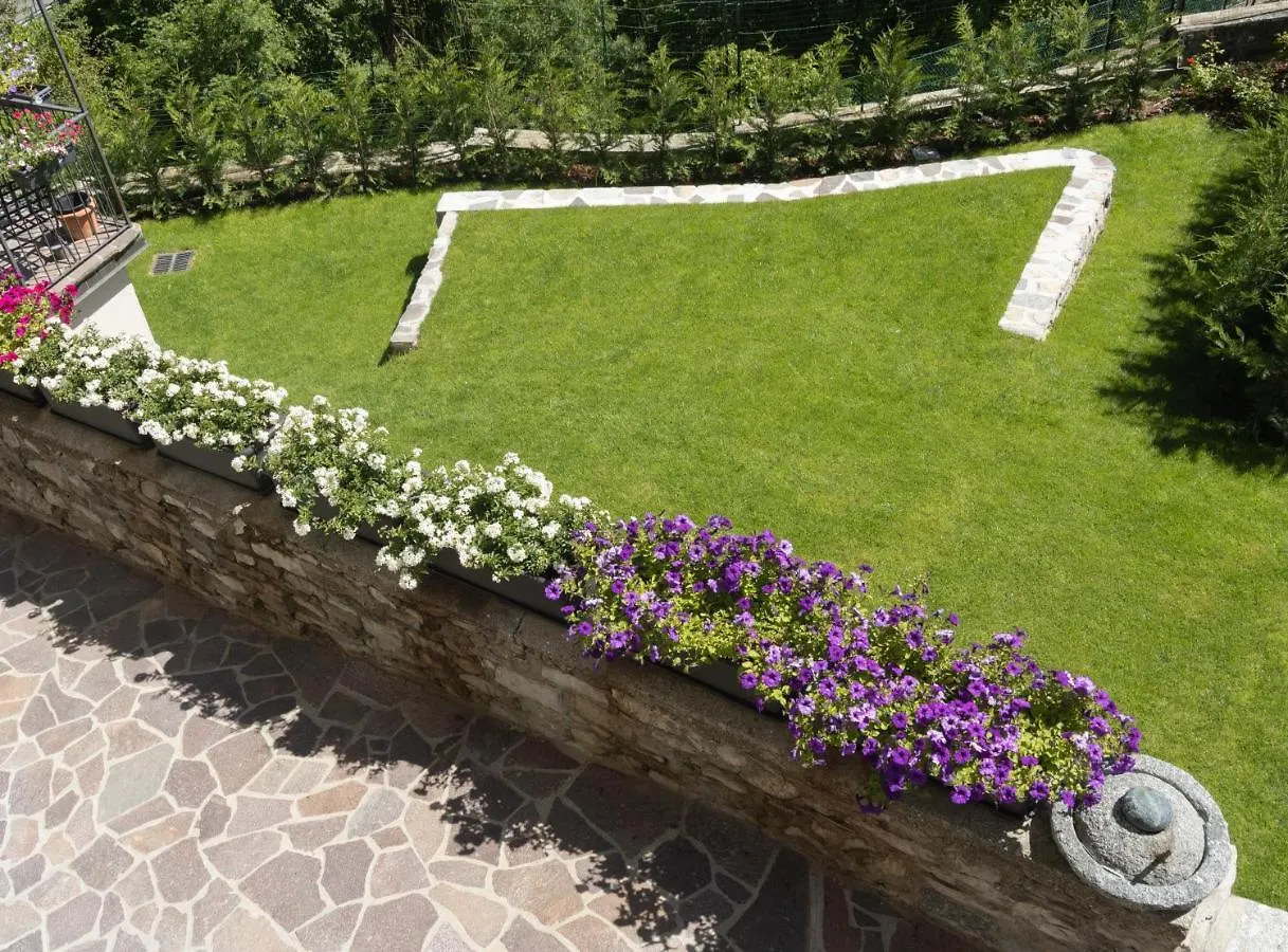 Bed and Breakfast Cà Piodèe Faggeto Lario 0*,