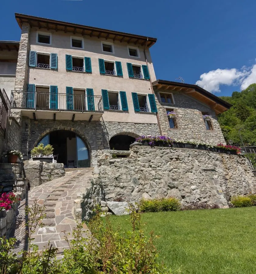 Bed and Breakfast Cà Piodèe Faggeto Lario Italia