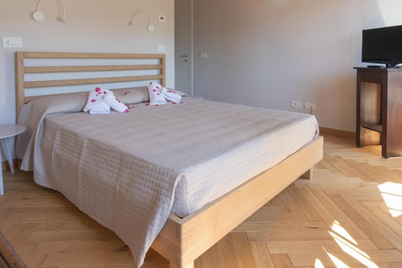 Ca Piodee Bed & Breakfast Faggeto Lario Italy
