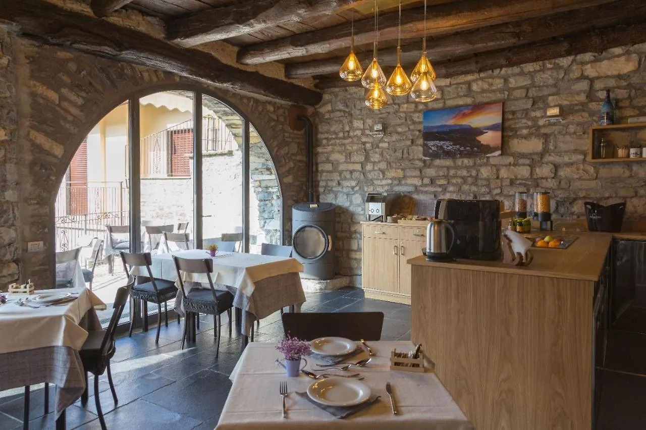 Ca Piodee Bed & Breakfast Faggeto Lario Italy